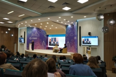 5-О.-В.-Скворцова-рассказывает-о-деятельности-БАН-в-годы-войны-scaled