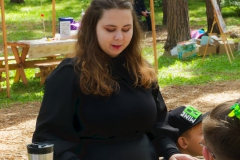 22