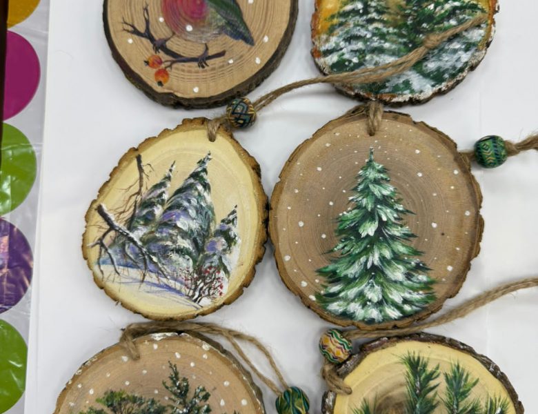 Новогодняя роспись по дереву